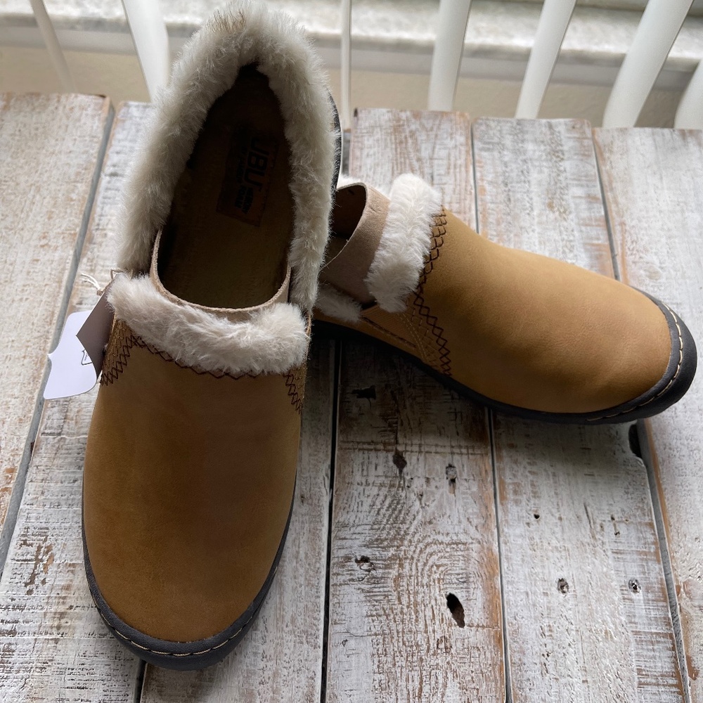 New in Box JBU by Jambu Women's Willow Tan Slip On Moccasin Size 11 M